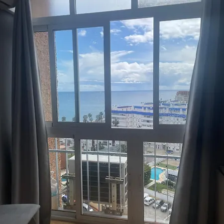 Couette-café ,apartamento-estudio Primera Linea De Playa