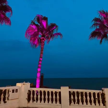 Bed & Breakfast ,apartamento-estudio Primera Linea De Playa Benalmádena