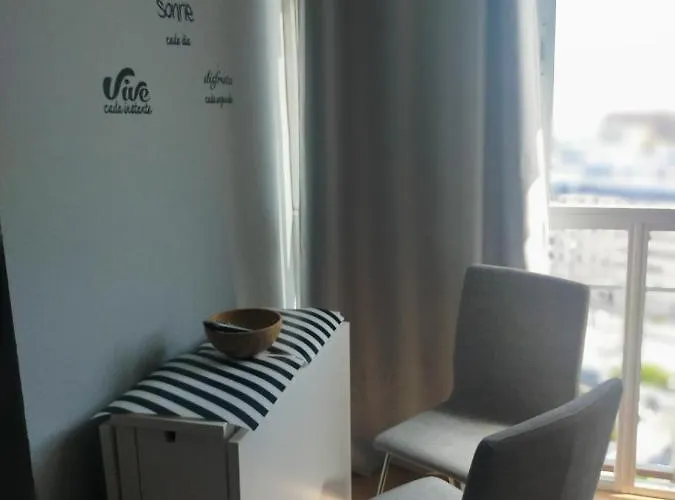 ,apartamento-estudio Primera Linea De Playa Bed & Breakfast 3*